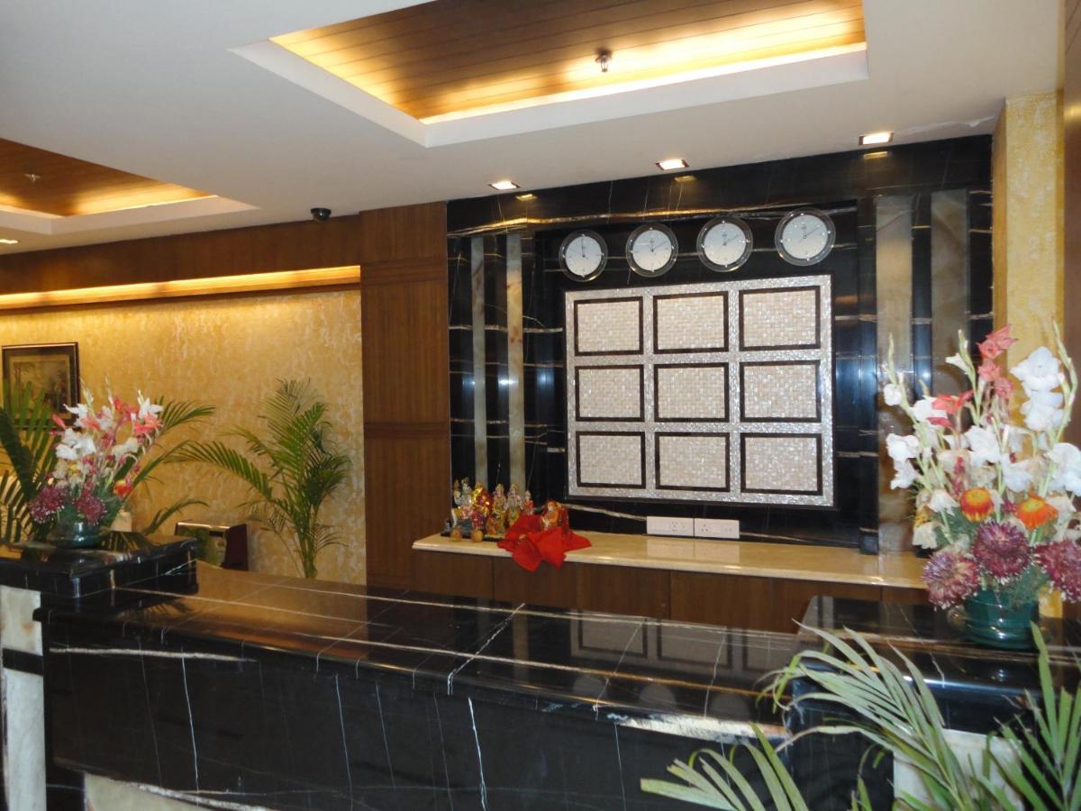 Divine Paradise Tavisha New Delhi Ngoại thất bức ảnh