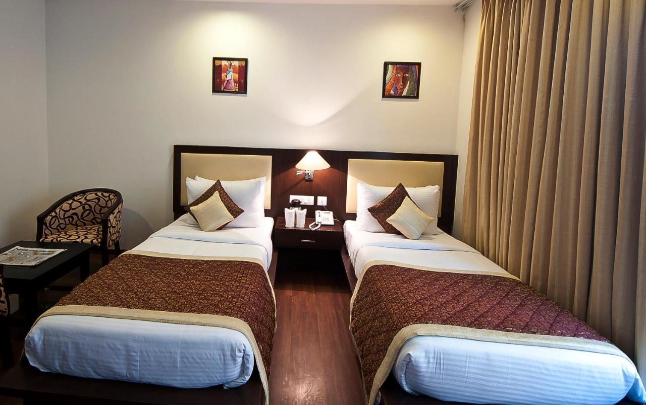 Divine Paradise Tavisha New Delhi Ngoại thất bức ảnh