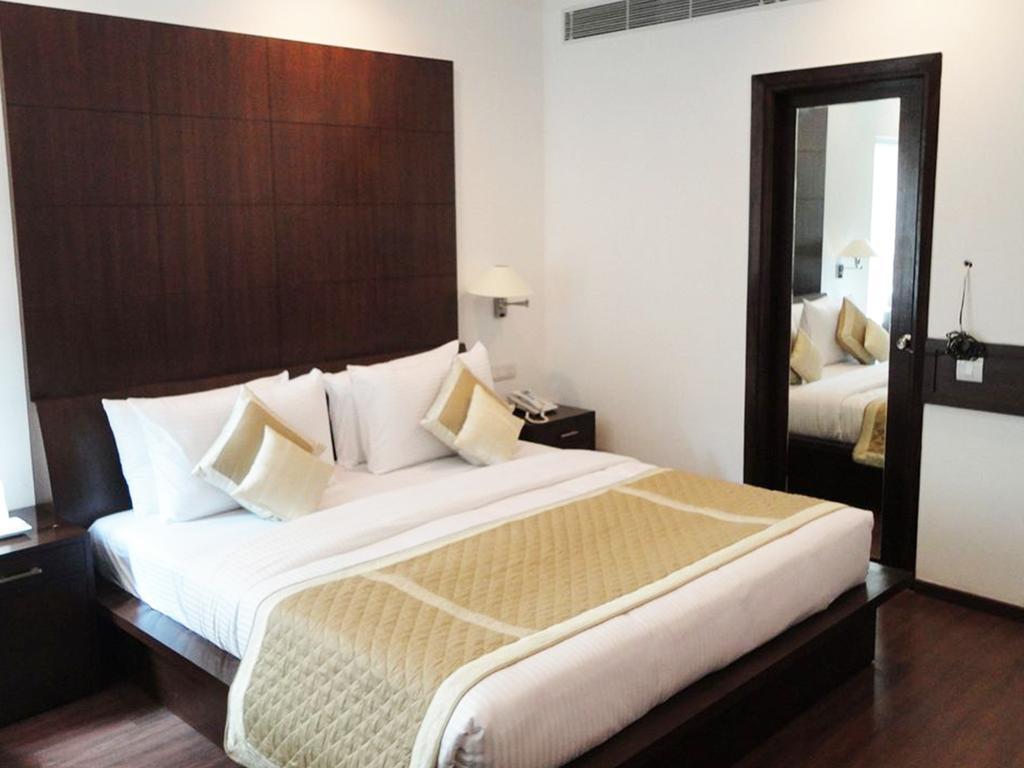 Divine Paradise Tavisha New Delhi Ngoại thất bức ảnh