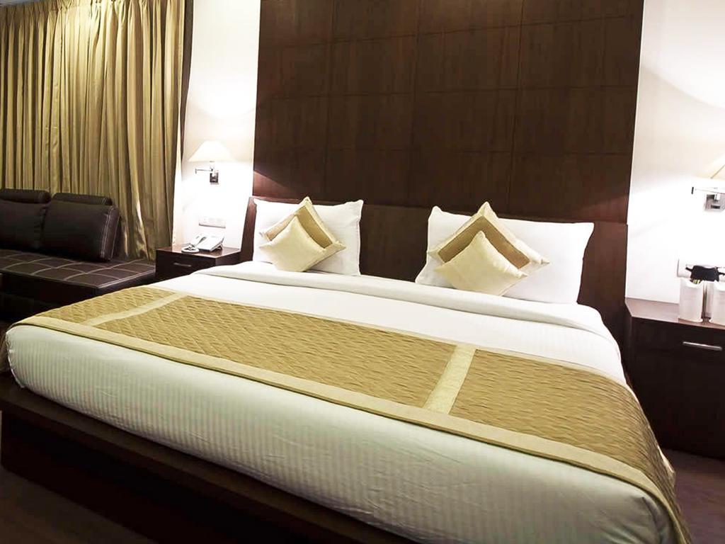 Divine Paradise Tavisha New Delhi Ngoại thất bức ảnh