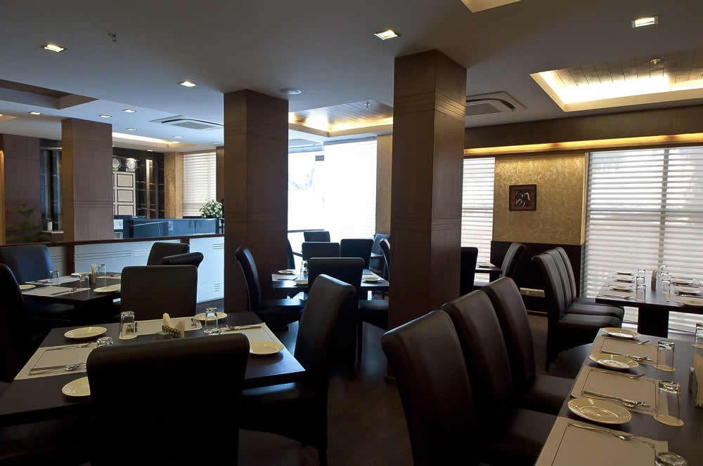 Divine Paradise Tavisha New Delhi Ngoại thất bức ảnh